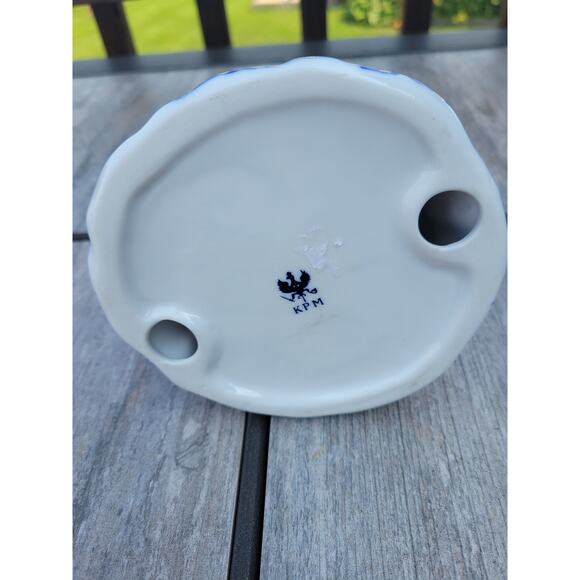 Vintage KPM Bride Girl Figurine - Picture 5 of 5